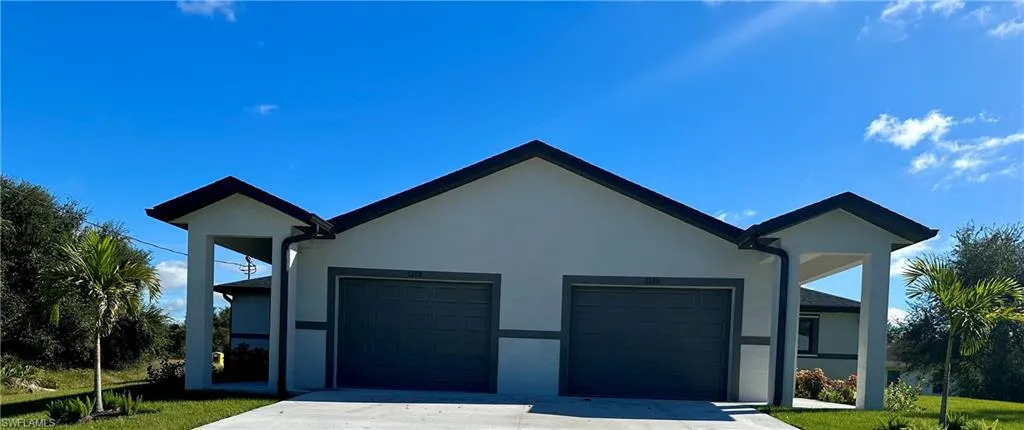 View of front of house with a garage