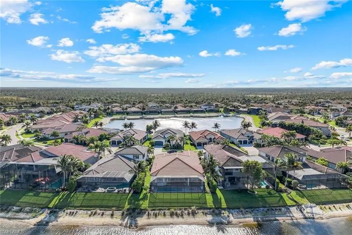 Stonecreek has the reputaion in Collier County of offering a fantastic, desirable club with wonderful amenities.