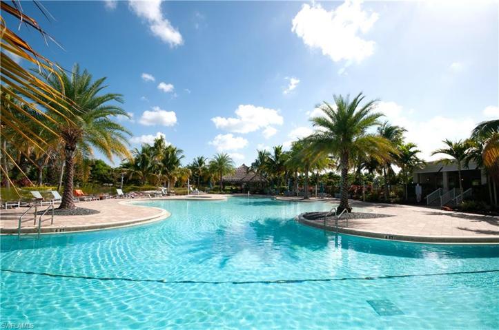 Resort Style Pool, Lap area