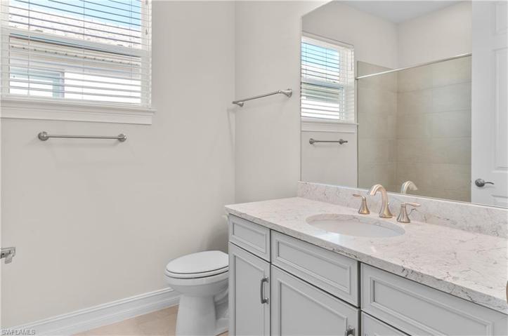 2nd Bathroom