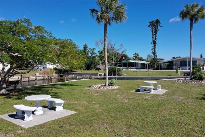 7167  Cobiac  DR, St. James City, FL 33956
