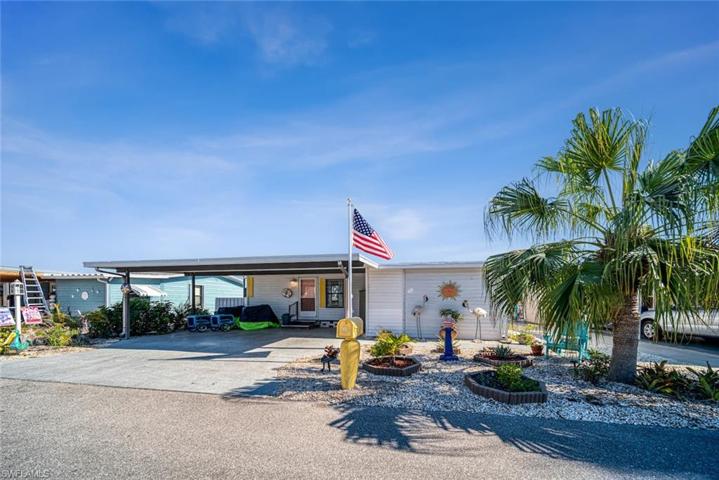 7167  Cobiac  DR, St. James City, FL 33956