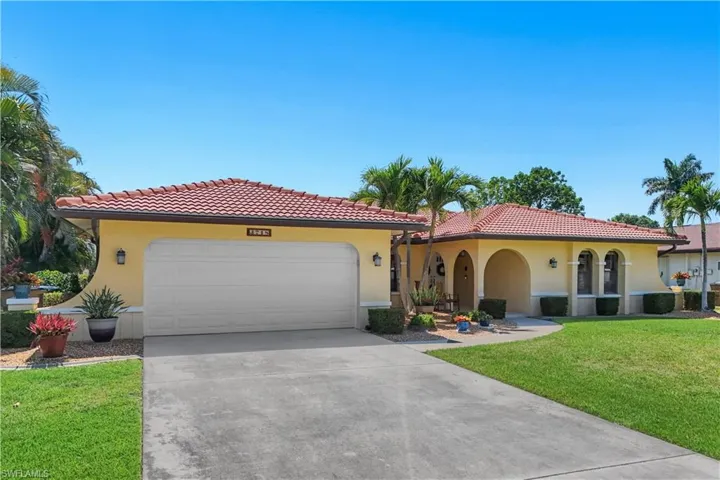 3718 Se 8th Ave, Cape Coral, Florida 33904