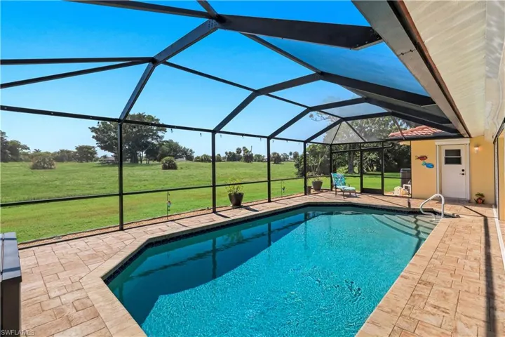3718 Se 8th Ave, Cape Coral, Florida 33904