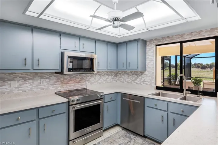 3718 Se 8th Ave, Cape Coral, Florida 33904