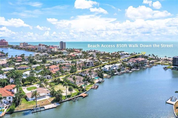 Stroll to the BEACH ACCESS at the end of the street
