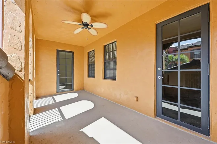 9037 Alturas St 37-2, Naples, Florida 34113
