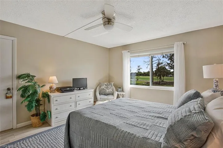 with ensuite  view of golf course