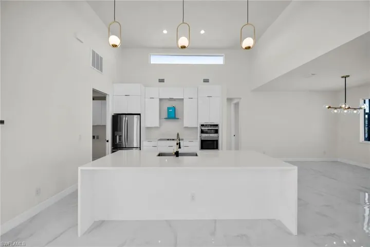 1218 Nw 20th Ave, Cape Coral, Florida 33993