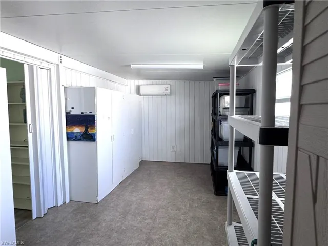 464 Kaiser Dr, Palmetto, Florida 34221