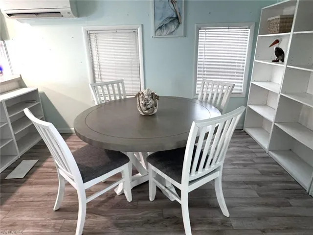 464 Kaiser Dr, Palmetto, Florida 34221