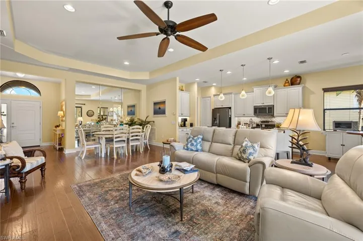21283 Estero Vista Ct, Estero, Florida 33928