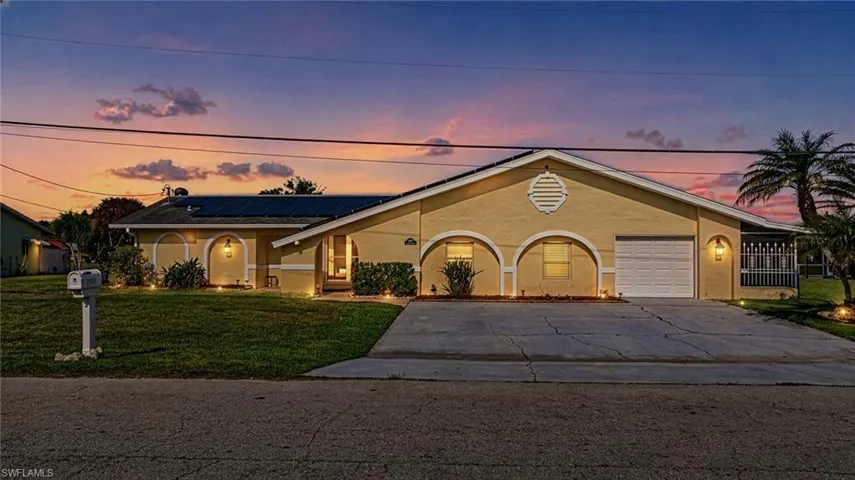 2507 Lakeview Dr, Lehigh Acres, Florida 33936
