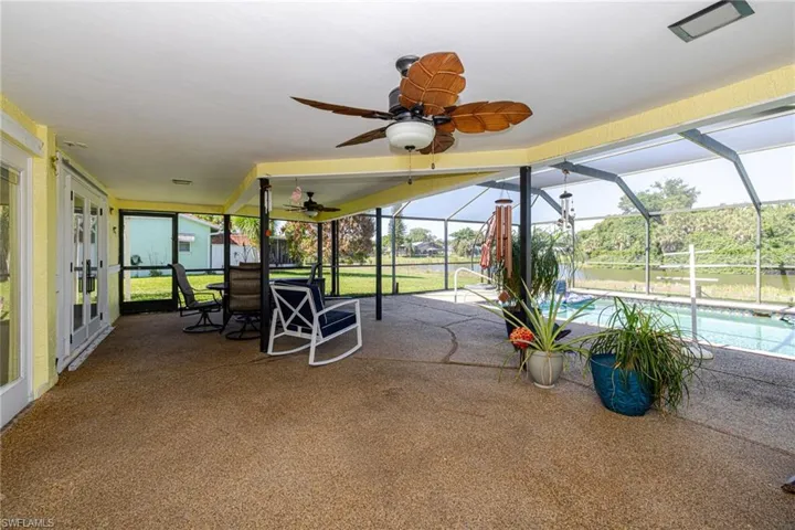2507 Lakeview Dr, Lehigh Acres, Florida 33936