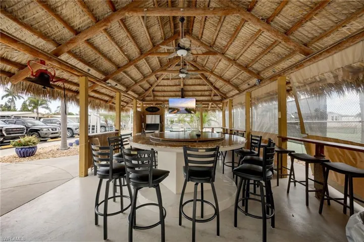21  San Lu Rue  AVE, Naples, FL 34104