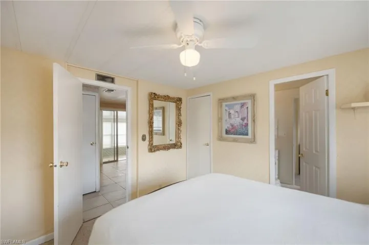 21  San Lu Rue  AVE, Naples, FL 34104