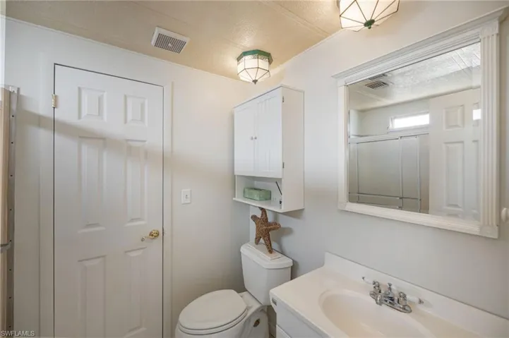 21  San Lu Rue  AVE, Naples, FL 34104