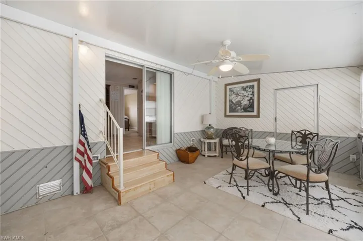 21  San Lu Rue  AVE, Naples, FL 34104