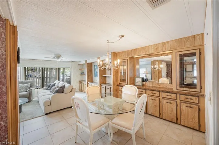 21  San Lu Rue  AVE, Naples, FL 34104