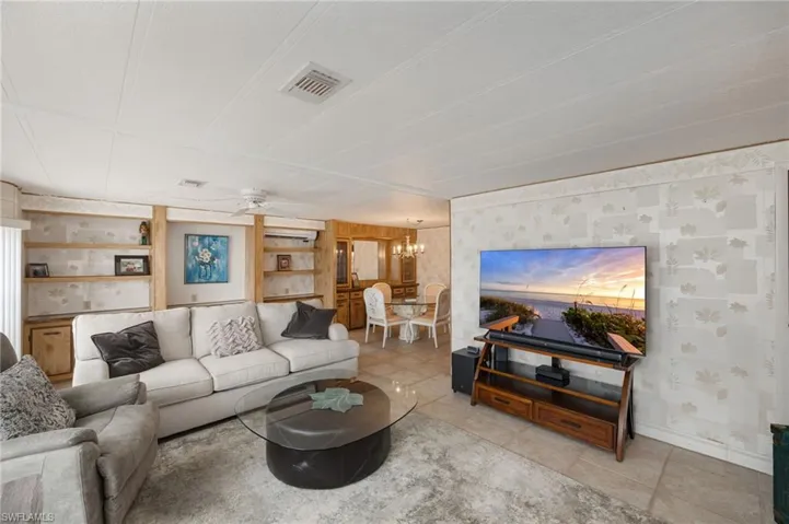 21  San Lu Rue  AVE, Naples, FL 34104
