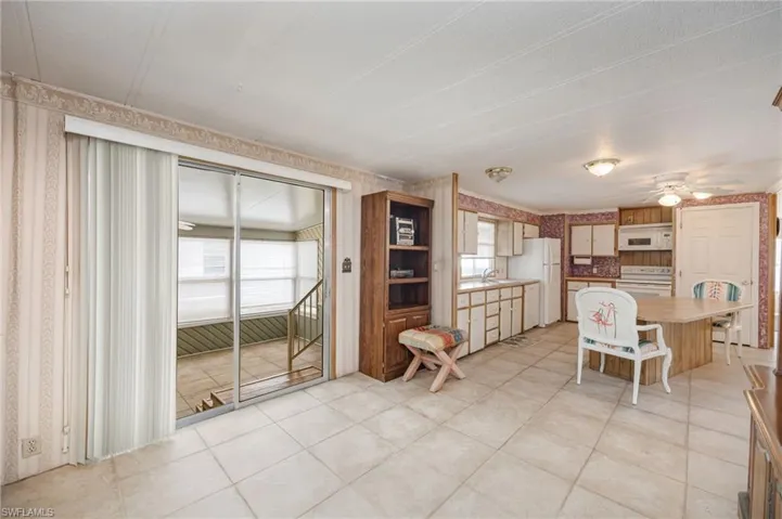 21  San Lu Rue  AVE, Naples, FL 34104