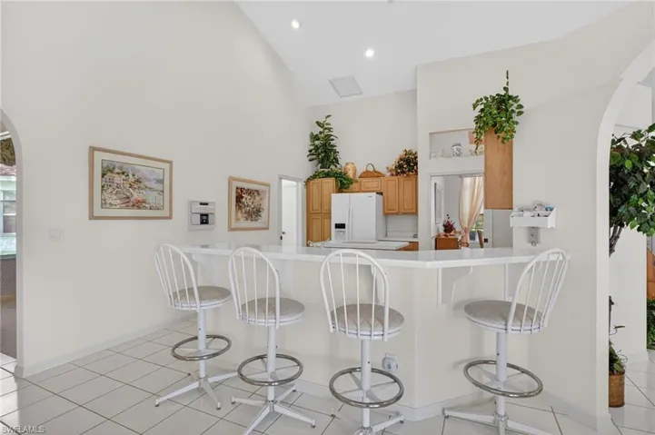 6687 Huntley Ln S, Naples, Florida 34104