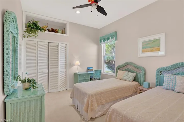 6687 Huntley Ln S, Naples, Florida 34104