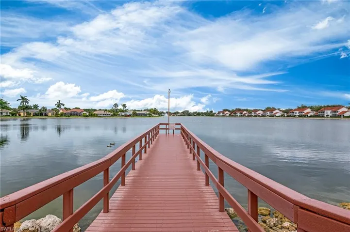 6687 Huntley Ln S, Naples, Florida 34104