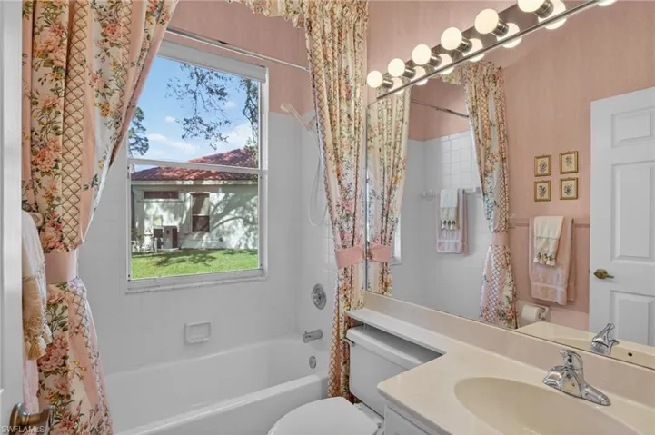 6687 Huntley Ln S, Naples, Florida 34104