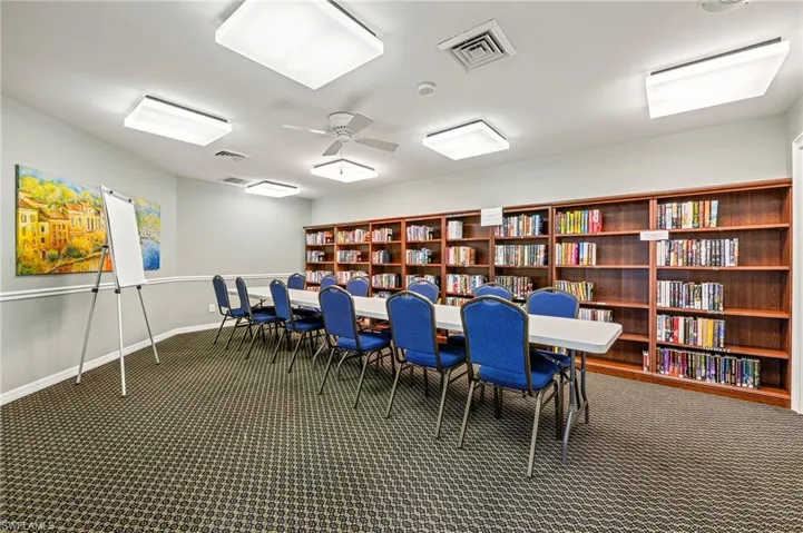 6687 Huntley Ln S, Naples, Florida 34104