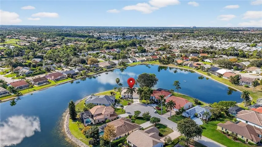 6687 Huntley Ln S, Naples, Florida 34104