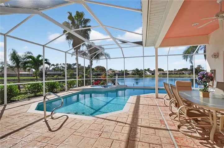6687 Huntley Ln S, Naples, Florida 34104