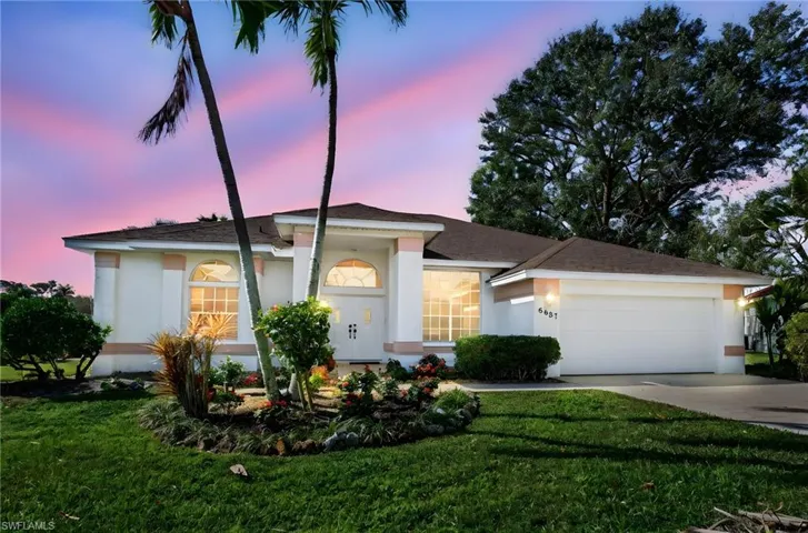 6687 Huntley Ln S, Naples, Florida 34104