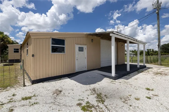Miscellaneous room featuring metal wall