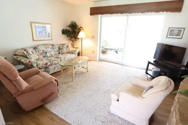 5227 Glade Ct, Cape Coral, Florida 33904