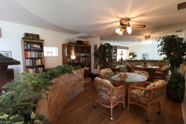 5227 Glade Ct, Cape Coral, Florida 33904