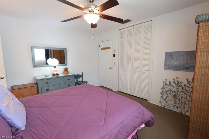 5227 Glade Ct, Cape Coral, Florida 33904
