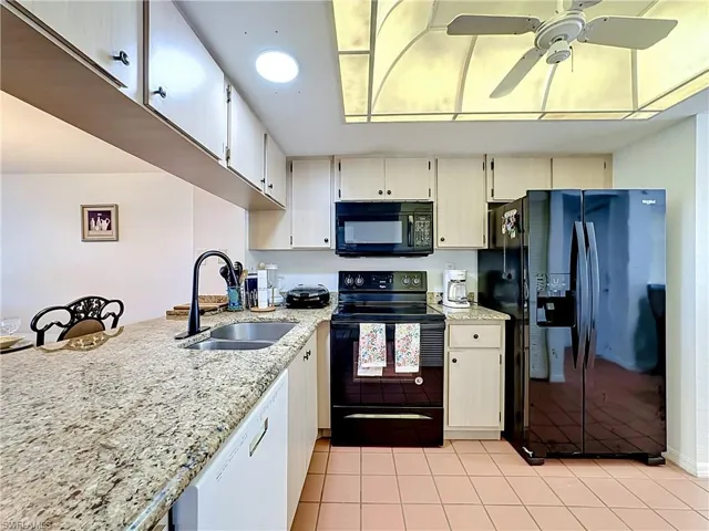 15171 Cedarwood Ln 3604, Naples, Florida 34110