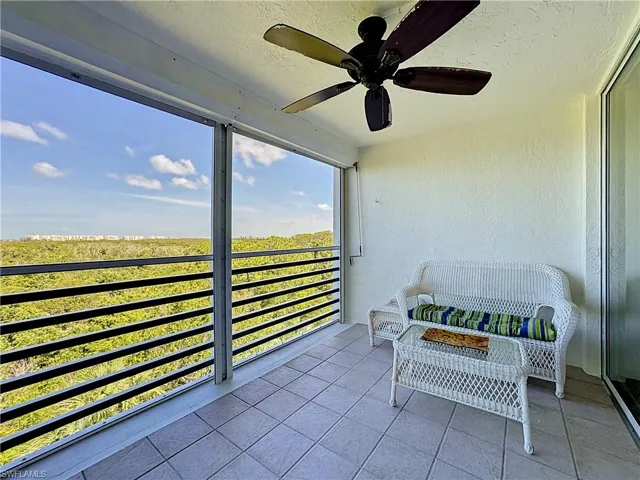 15171 Cedarwood Ln 3604, Naples, Florida 34110