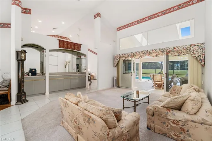 835  Ashburton  DR, Naples, FL 34110