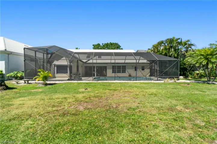 835  Ashburton  DR, Naples, FL 34110