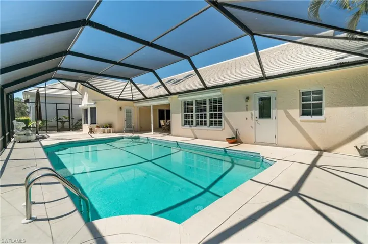 835  Ashburton  DR, Naples, FL 34110