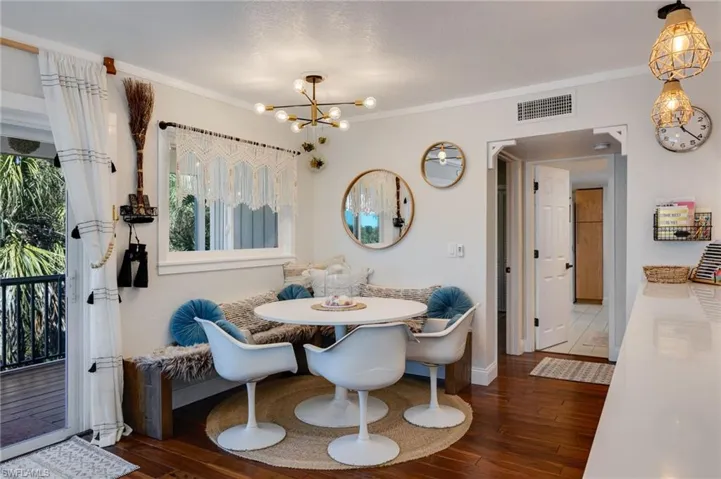9247 Dimmick Dr, Sanibel, Florida 33957