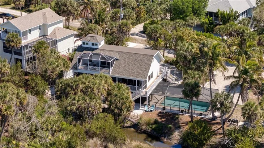 9247 Dimmick Dr, Sanibel, Florida 33957
