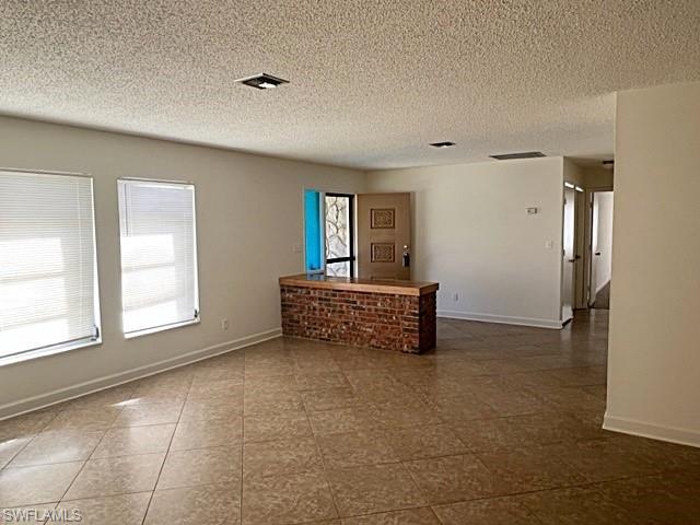111 Lee BLVD, LEHIGH ACRES FL 33936
