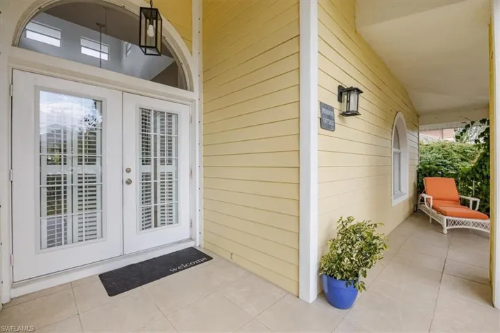 1367  Cypress Woods  DR, Naples, FL 34103