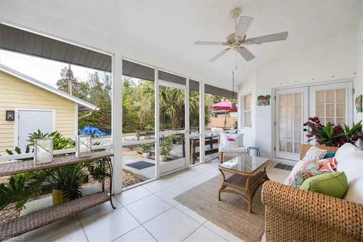 1367  Cypress Woods  DR, Naples, FL 34103