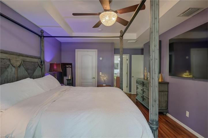 3761  14th NE AVE, Naples, FL 34120