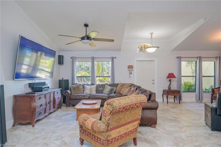 3761  14th NE AVE, Naples, FL 34120
