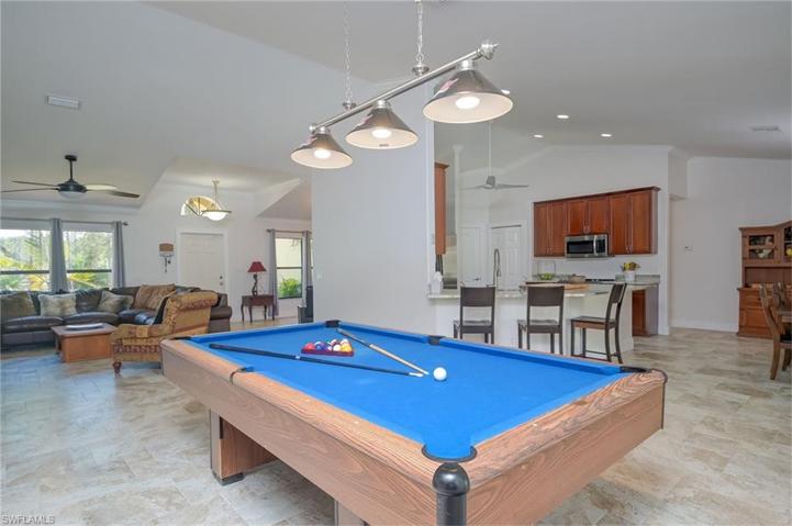 3761  14th NE AVE, Naples, FL 34120